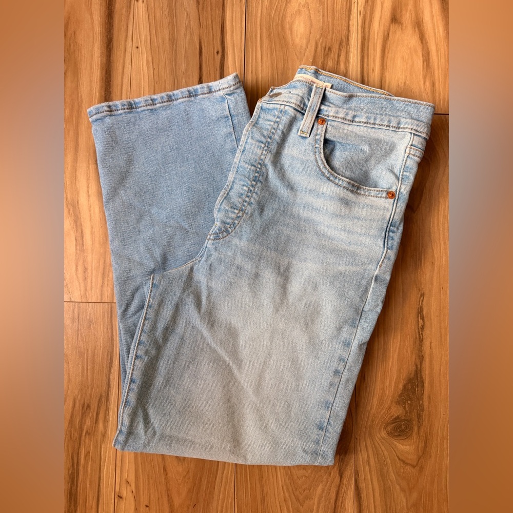 Levi’s Ribcage Straight Ankle Jeans Size 31 High Rise